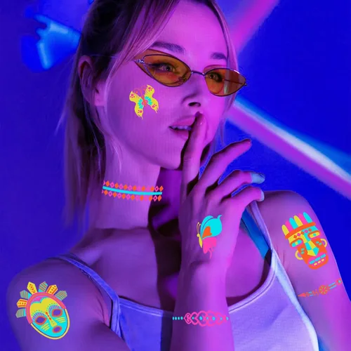 Vista 5 de 201 tatuajes que brillan en la oscuridad para suministros de fiesta, tatuajes temporales que brillan bajo luz negra UV neón para niños, adolescentes