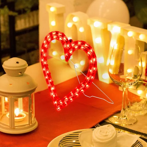 Vista 2 de LAMPHOME Decoración de silueta de ventana para el día de San Valentín con corazón rojo iluminado de 12.7