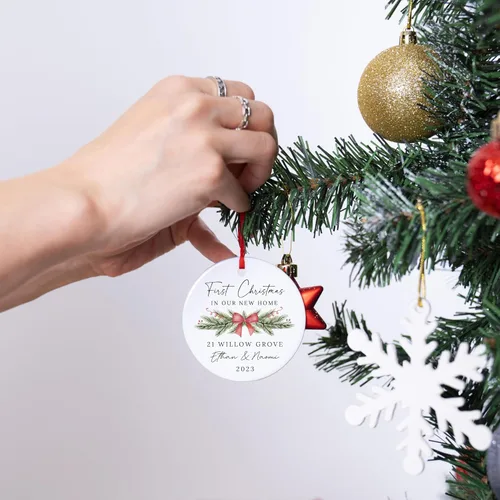 Vista 4 de Adorno personalizado para el nuevo hogar 2024 con tu dirección, 3 pulgadas, adorno de recuerdo de Navidad con caja de regalo opcional, recién casado