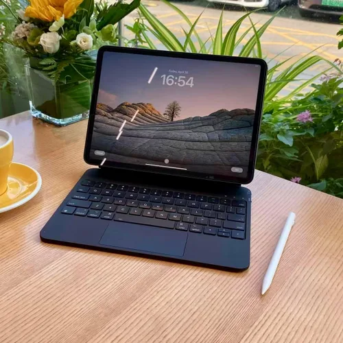 Vista 4 de mobee Magic Keyboard Funda para iPad de 10.9 pulgadas (2022) y iPad 11ª (A16, 2025), funda magnética con teclado con trackpad multitáctil