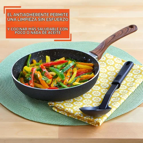 Vista 5 de IMUSA USA Woodlook Sartén de Piedra Negra de 8" con Mango de Aspecto de Madera e Interior Antiadherente Moteado, 8