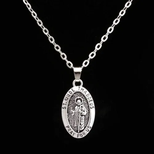 Vista 2 de St. Jude Thaddeus - Collar de 17 pulgadas con cadena católica de protección de San Judas