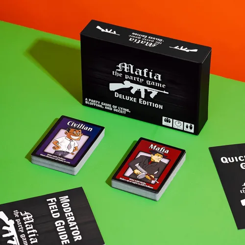 Vista 5 de Apostrophe Games Mafia El Juego de Fiesta Edición Deluxe – Un Juego de Mentiras, Engaños y Traición – Juego de Cartas, para Adultos y Adolescentes