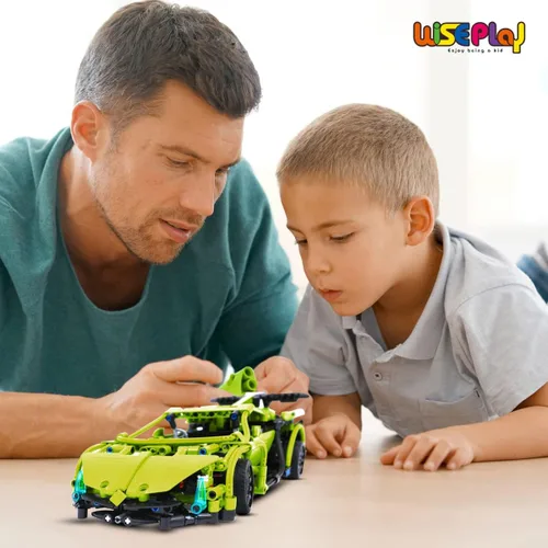 Vista 8 de WISEPLAY Kit de construcción de automóvil a control remoto, 453 piezas de juguete para niños de 8 a 10 años, gran auto a control remoto para niños