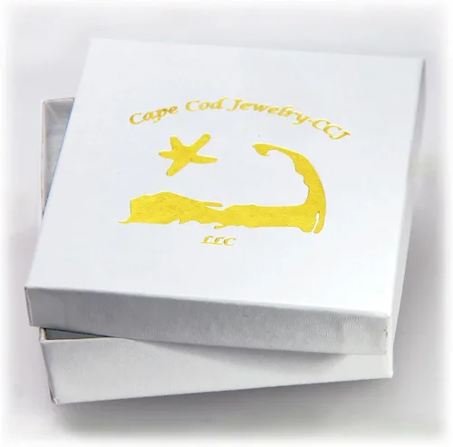 Vista 2 de Cape Cod Jewelry-CCJ Brazalete de color plateado y dorado de dos tonos de faro