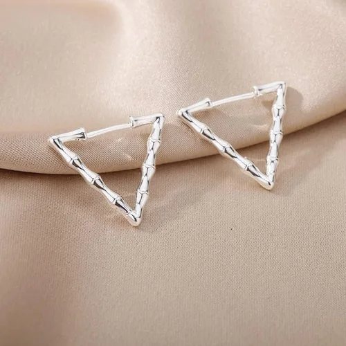 Vista 4 de SPRING YOW - Aretes de aro triangulares para mujer, de color plateado, geométrico, en forma de V, accesorios de joyería de moda, dorado, E2310G-3