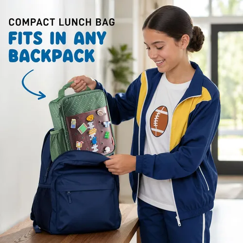 Vista 7 de Fit & Fresh Lonchera personalizable con dije para niños y niñas, lonchera infantil de fútbol con 6 dijes deportivos, bolsa de almuerzo reutilizable