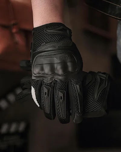 Vista 7 de IRON JIA'S Guantes de motocicleta para hombre y mujer – Guantes de carreras para moto Powersports con pantalla táctil de nudillos duros (negro S)