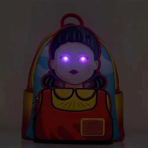 Vista 2 de Loungefly Netflix Squid Game Light Up Singing Young Hee Cosplay Mini Mochila, Varios colores, Sqbk0002