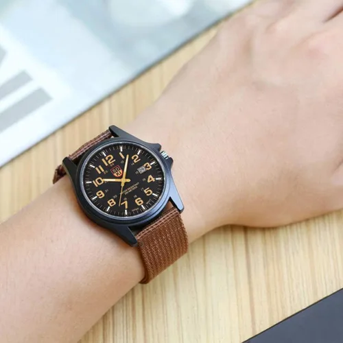 Vista 2 de balacoo Reloj de pulsera de cuarzo para hombre, estilo militar, reloj deportivo, correa de nailon tejida, calendario para niños y hombres