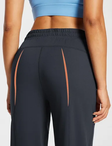 Vista 3 de BALEAF Pantalones deportivos de pierna recta para mujer, pantalones deportivos de pierna ancha, bolsillos elásticos y suaves para entrenamiento