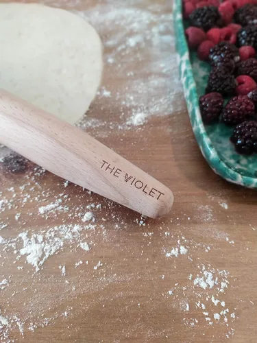 Vista 4 de THE VIOLET Rodillos franceses de madera para hornear, fondant, pasta, masa, pasta, pizza, galletas, rodillo de madera, diseño cónico de 17 pulgadas