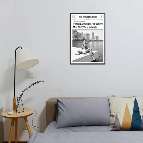 Vista 3 de Lienzo de periódico vintage para pared, diseño de mujer que busca dónde los hombres obtienen la audacia, pósteres retro en blanco y negro del New