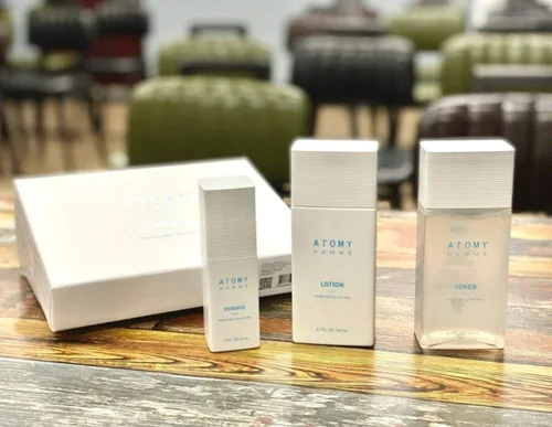 Vista 6 de ATOMY Set de 3 piezas para el cuidado de la piel Homme para hombre