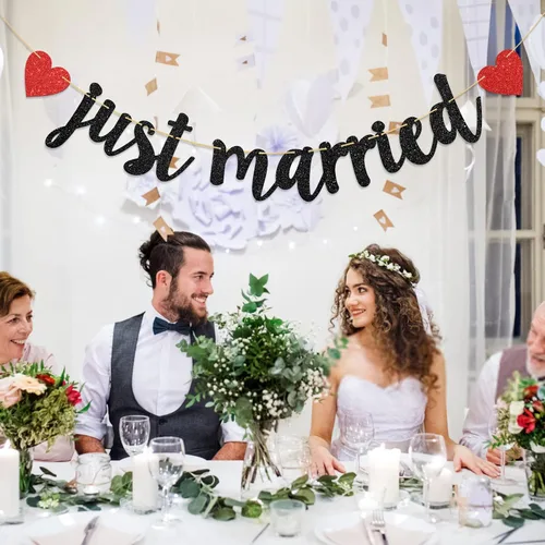 Vista 6 de Cartel de Just Married – Cartel de boda – Decoración de despedida de soltera de boda (negro y rojo)