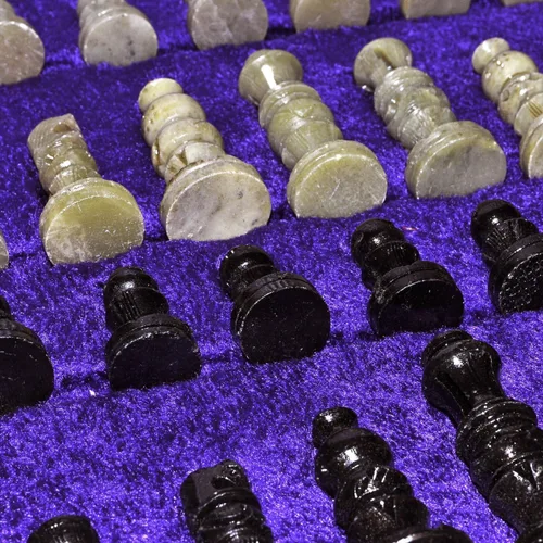 Vista 2 de Juego de ajedrez de madera con piezas de mármol, 12