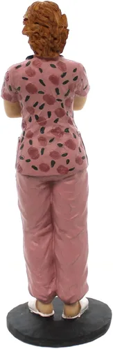 Vista 2 de Ebony Treasures Profesional: Figura coleccionable de enfermera femenina, 8.5" H