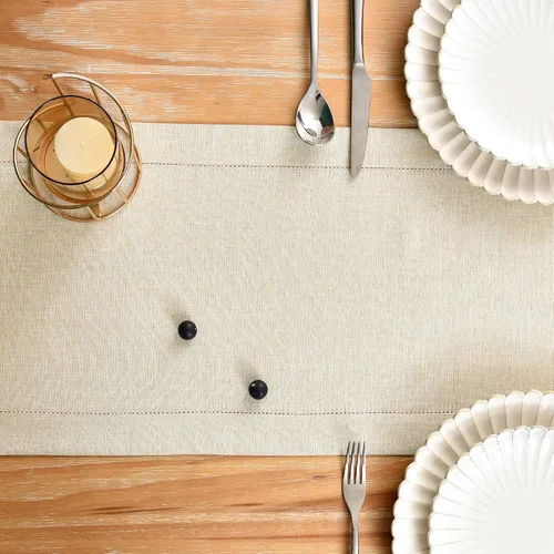 Vista 4 de NEWISHER Camino de mesa rústico de lino sintético con borde de vainica, decoración de mesa rectangular beige sólido para comedor, mesa auxiliar