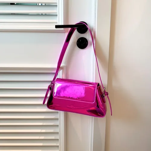 Vista 4 de Bolso de noche metálico plateado para mujer, Y2K, bolso de hombro de cuero plateado brillante para baile de graduación, boda, fiesta