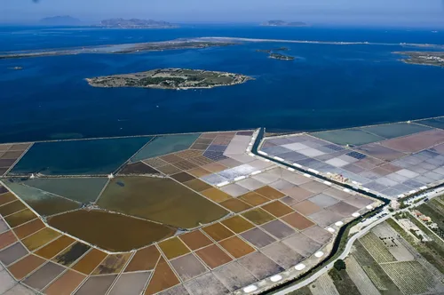 Vista 7 de Sal marina fina Antica Salina de Trapani, Sicilia Todo natural, gourmet, sin blanquear, Kosher 2.2 libras (2.2 lbs) Paquete de 4