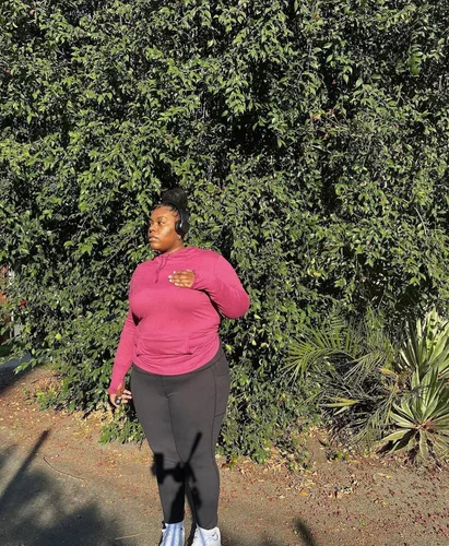 Vista 5 de RBX Sudadera con capucha de manga larga para mujer, para correr y entrenar, para yoga