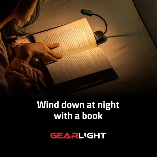 Vista 9 de GearLight Luz de libro recargable para leer en la cama – Lámpara LED con clip manos libres con 3 modos de luz, brillo ajustable, luz de lectura