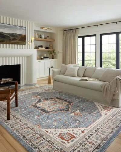 Vista 18 de Loloi Odette - Alfombra decorativa beige/plateada de 2'-3" x 3'-10" Beige y plateado