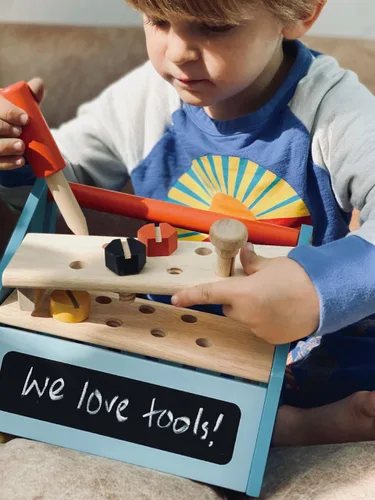 Vista 8 de Tender Leaf Toys - Caja de herramientas Tap Tap - Caja de herramientas realista para juegos creativos de simulación para niños mayores de 3 años