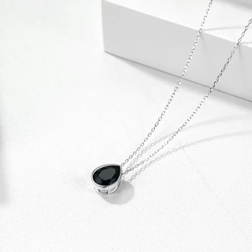 Vista 9 de Silvora Collar con colgante de circonita cúbica brillante de plata esterlina para mujer con embalaje de regalo