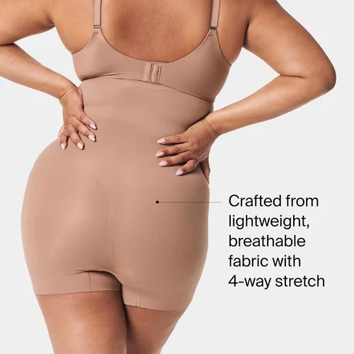 Vista 3 de SPANX SPANXsculpt Seamless Power Short de Cintura Alta - Para Todas las Longitudes de Dobladillo - Faja Moldeadora de Control Central - Ropa