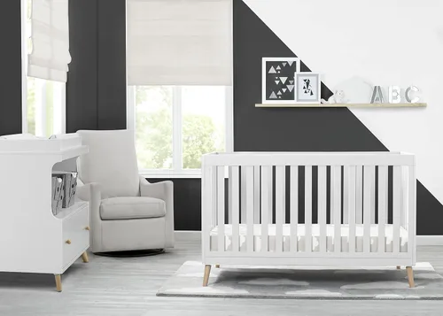 Vista 3 de Delta Children Essex - Cuna convertible 4 en 1, color blanco Bianca con patas de color natural Bianca Blanco