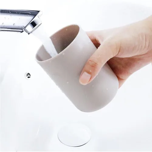 Vista 3 de Taza redonda de plástico para cepillo de dientes, taza de pareja, soporte creativo para cepillos de dientes para el hogar, taza de lavado simple