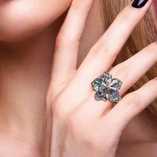 Vista 4 de Santuzza Anillo de plata de ley con piedras preciosas para mujer