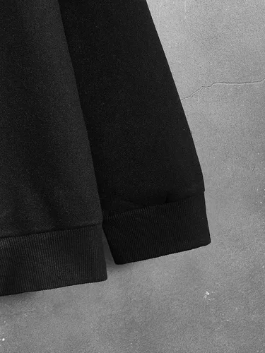 Vista 4 de WDIRARA Sudadera con capucha con cordón para hombre, estampado de anime, hombros caídos