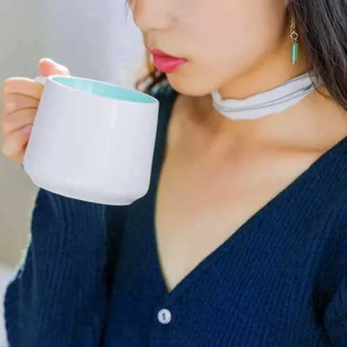 Vista 3 de Taza de café divertida de cerámica con caricatura 3D