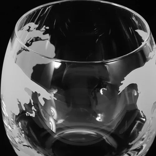 Vista 4 de Angoily 2 vasos de whisky con globo, vasos de bebida novedosos con rocas de ron de vidrio transparente, copas de cóctel de vidrio con mapa