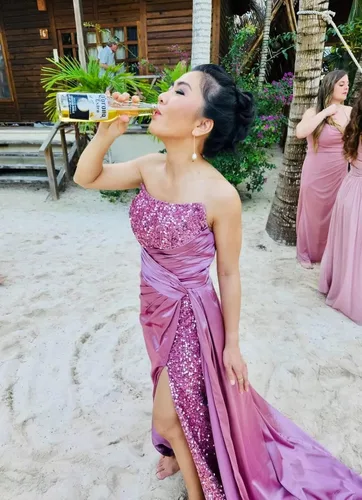 Vista 5 de Vestidos de fiesta de lentejuelas brillantes, vestido de dama de honor de sirena 2024 con tubo de hendidura, vestido formal de noche de satén