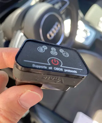 Vista 8 de iCar2 OBD2 Bluetooth Adaptador Escáner Diagnóstico para iOS y Android: Herramienta de Diagnóstico Auto-Conecta Borra Código de Error Datos en Vivo