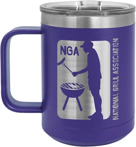 Vista 13 de National Grill Association Taza de café negra de 15 oz con tapa deslizante Taza de café de viaje aislada Idea de regalo para barbacoa y parrilla