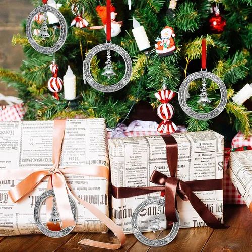Vista 3 de Jinei 6 adornos de corona de Navidad a granel 2026 de peltre sólido con árbol giratorio de metal para Navidad, regalo decorativo de recuerdo