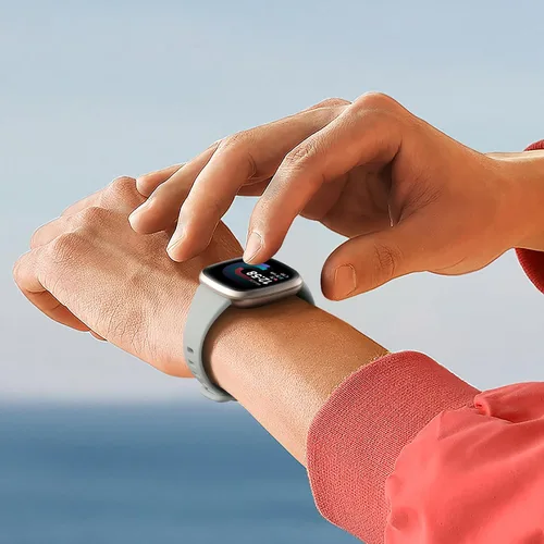 Vista 4 de Getino Compatible con Fitbit Versa 3/Versa 4 Bandas/Sense/Sense 2 Bandas para Mujer y Hombre, Accesorios de Banda Deportiva Fina y Duradera, Pequeña