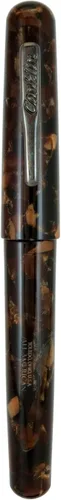 Vista 35 de Pluma estilográfica Conklin All American en negro – Punta ancha, diseño audaz y calidad premium – Regalo ideal para profesionales y entusiastas