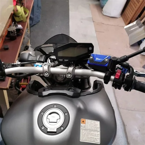 Vista 4 de W para Yamaha Tenere 700 Tenere700 XTZ T700 2019-2023 Tapa del líquido de freno delantero Tapa del tapón del motor Y (Color : EP Negro)