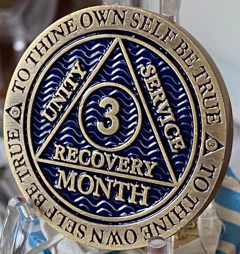 Vista 4 de 3 meses AA Medallion Antique Bronze Dusty Blue Color 90 Day Sobriety Chip, Placa de bronce, cadena de cable o Figaro cubano C-Link