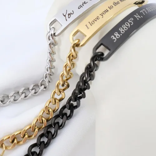 Vista 5 de Pulsera Grabada Personalizada con Escritura a Mano Personalizada o Texto Mecanografiado Pulsera de Cadena Bordillo de Acero Inoxidable en Acabado