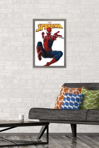 Vista 2 de Trends International Marvel Comics - Póster de pared de la serie Spider-Man, 22.4 pulgadas de largo x 14.7 pulgadas, versión enmarcada de madera