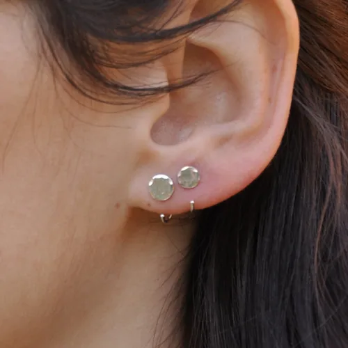 Vista 15 de Half Huggie Hammered Silver Disc Hoop Earrings for Women Tiny Cartilage Birthstone Stud Piercing Earring Hypoallergenic Screw Back Dainty Hug