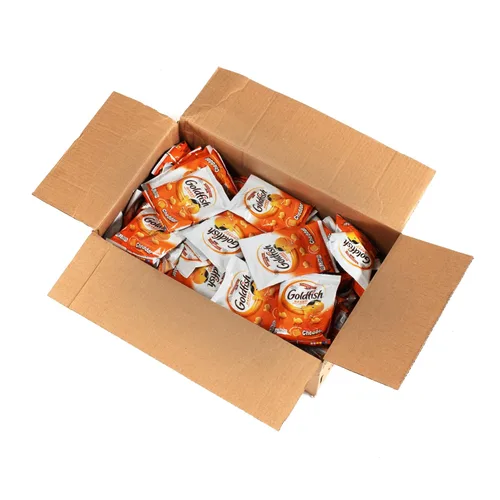 Vista 4 de Pepperidge Farm Goldfish - Galletas horneadas con queso cheddar, 1.5 onzas, paquete de 72