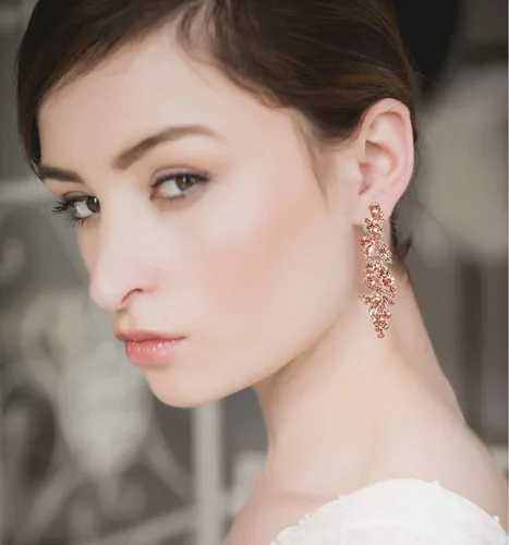 Vista 5 de NLCAC - Aretes para mujer, de cristal, largos, forma de pera, lágrima estrás, para novia, boda