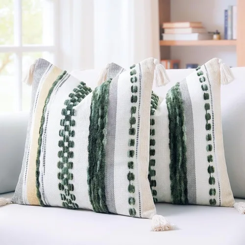 Vista 2 de PANOD - Fundas de almohada estilo casa de campo de chenilla de 16 x 16 pulgadas, color verde oscuro, juego de 2; fundas de almohada de bouclé neutro
